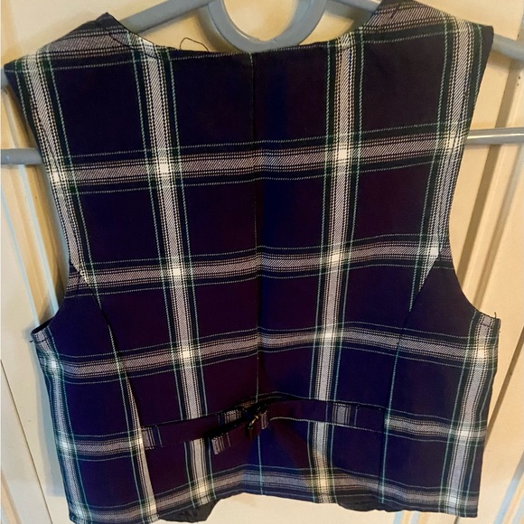 Gymboree boys vest - Picture 3 of 3